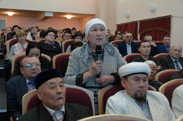 Гаухар апай